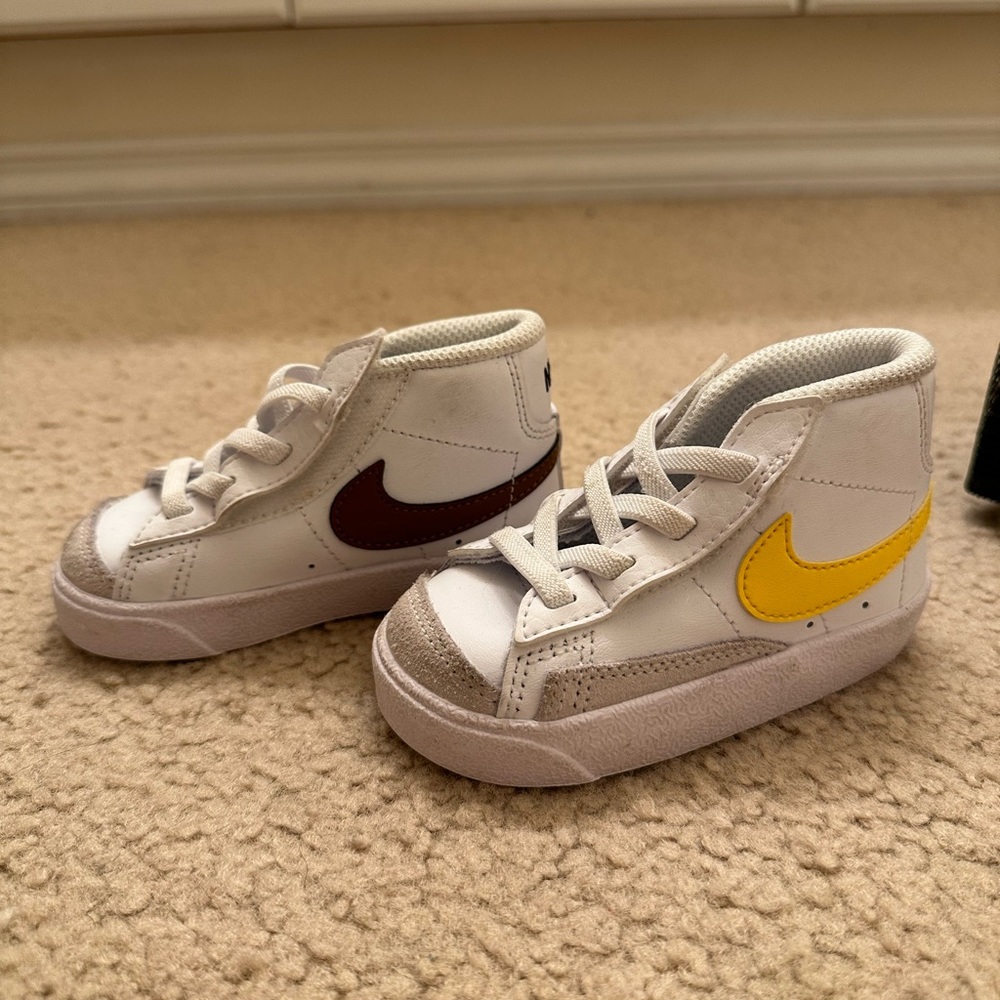 Kids Blazer Mid 77 sneakers ✨NIKE